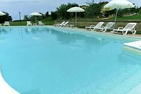 Casa de Férias Romantico Casolare Sul Trasimeno Passignano sul Trasimeno